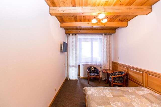 Отель ATAVA family house Яремче-65